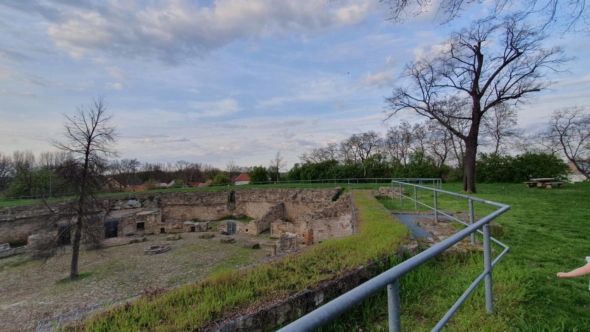 Ferienwohnungen An Der Schlossruine Herbsleben Luaran gambar